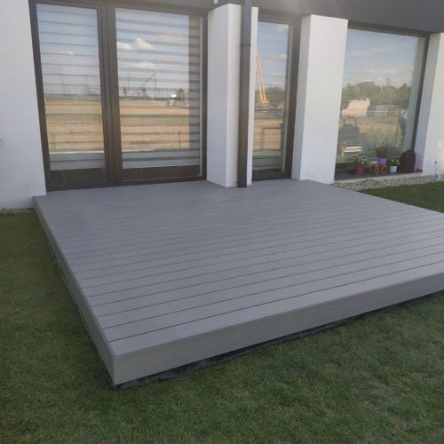 photo_5264951124425824906_y