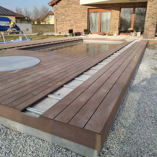 photo_5264951124425824916_y