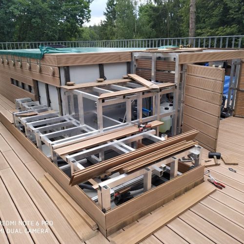 photo_5264951124425824925_y